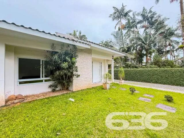Casa / Sobrado para Venda em Joinville/SC Saguaçu 3 Quartos