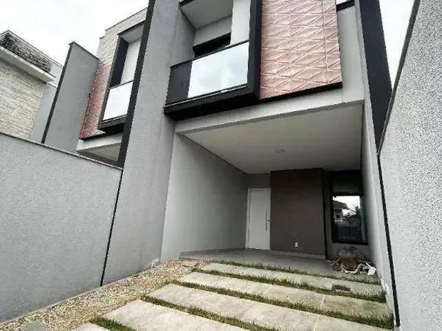Casa / Sobrado para Venda em Joinville/SC Saguaçu 3 Quartos