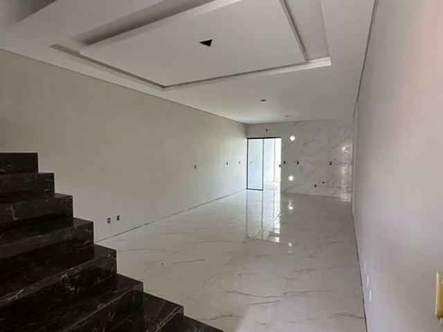 Casa / Sobrado para Venda em Joinville/SC Saguaçu 3 Quartos