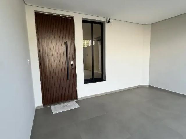 Casa / Sobrado para Venda em Joinville/SC Saguaçu 3 Quartos