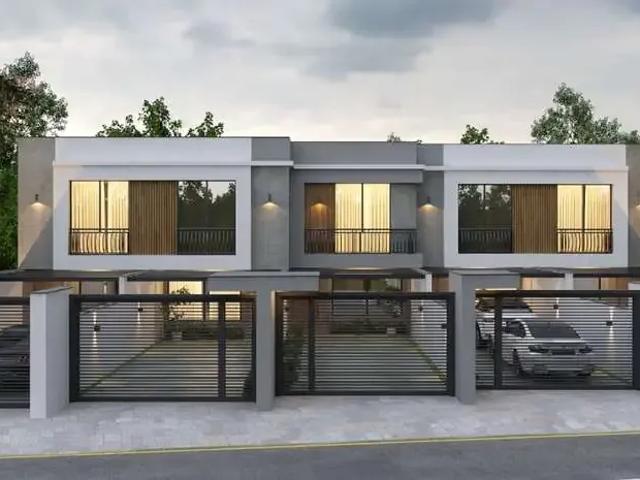 Casa / Sobrado para Venda em Joinville/SC Saguaçu 3 Quartos