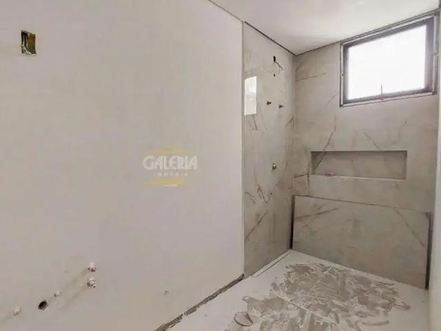 Casa / Sobrado para Venda em Joinville/SC Saguaçu 3 Quartos