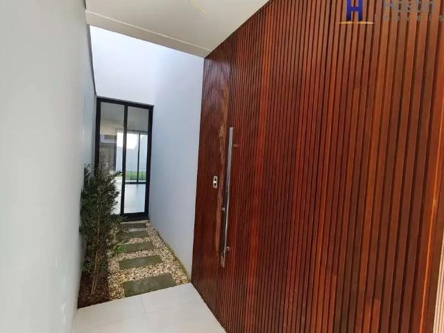 Casa / Sobrado para Venda em Joinville/SC Saguaçu 3 Quartos
