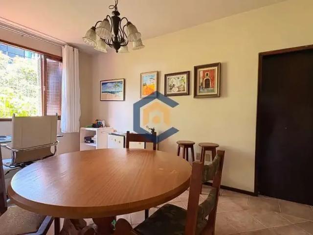 Casa / Sobrado para Venda em Joinville/SC Saguaçu 3 Quartos