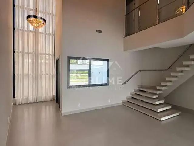Casa / Sobrado para Venda em Joinville/SC Saguaçu 3 Quartos