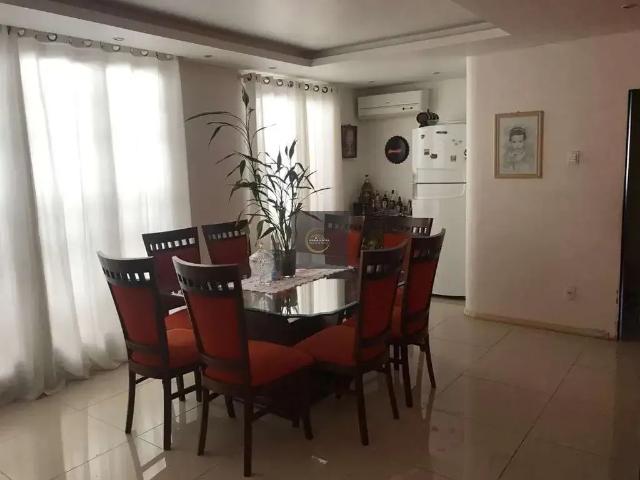Casa / Sobrado para Venda em Joinville/SC Saguaçu 3 Quartos