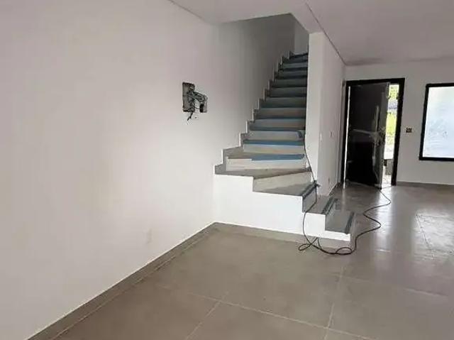 Casa / Sobrado para Venda em Joinville/SC Saguaçu 3 Quartos