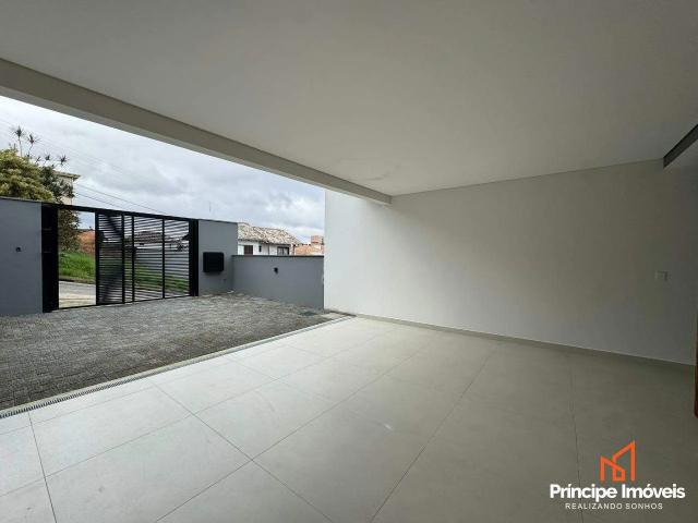 Casa / Sobrado para Venda em Joinville/SC Saguaçu 3 Quartos
