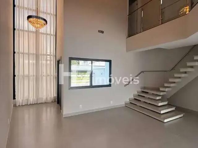 Casa / Sobrado para Venda em Joinville/SC Saguaçu 3 Quartos