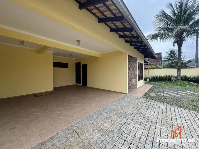 Casa / Sobrado para Venda em Joinville/SC Saguaçu 3 Quartos