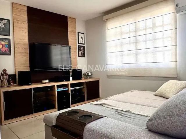 Casa / Sobrado para Venda em Joinville/SC Saguaçu 3 Quartos