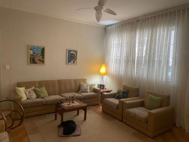 Casa / Sobrado para Venda em Joinville/SC Saguaçu 4 Quartos