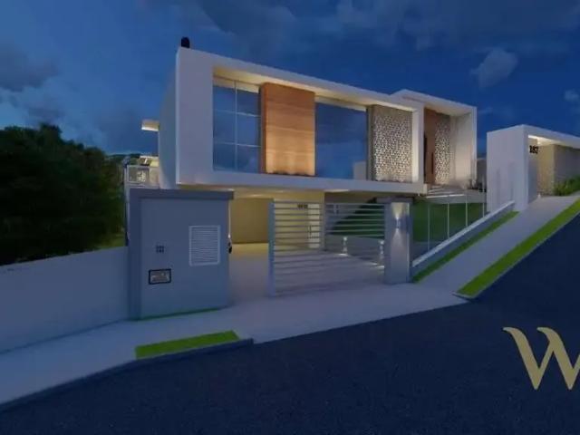 Casa / Sobrado para Venda em Joinville/SC Saguaçu 4 Quartos