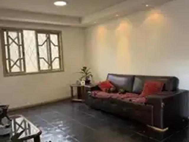 Casa / Sobrado para Venda em Joinville/SC Saguaçu 4 Quartos