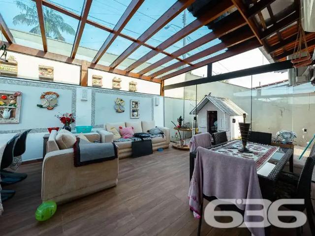 Casa / Sobrado para Venda em Joinville/SC Saguaçu 4 Quartos