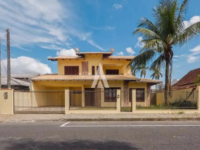 Casa / Sobrado para Venda em Joinville/SC Saguaçu 5 Quartos
