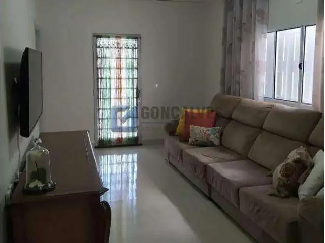 Casa / Sobrado para Venda em José Bonifácio/SP Centro 3 Quartos