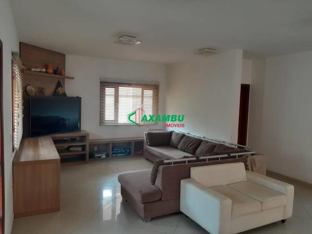 Casa / Sobrado para Venda em Jundiaí/SP Caxambu 4 Quartos
