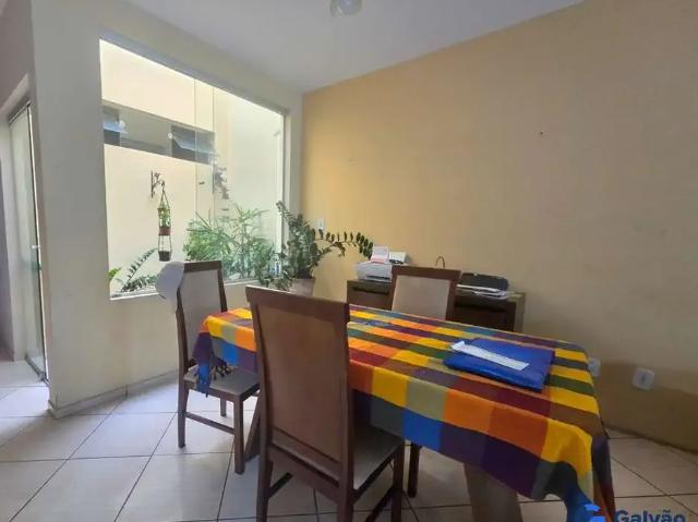 Casa / Sobrado para Venda em Jundiaí/SP Caxambu 3 Quartos