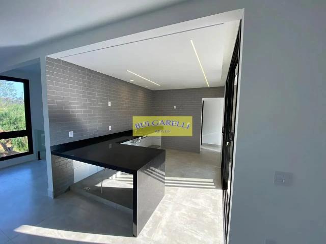 Casa / Sobrado para Venda em Jundiaí/SP CECAP 3 Quartos
