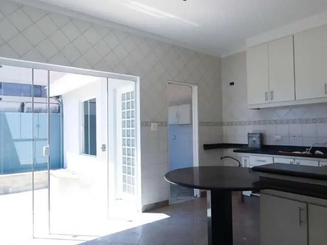 Casa / Sobrado para Venda em Jundiaí/SP Centro 2 Quartos