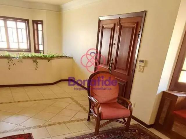 Casa / Sobrado para Venda em Jundiaí/SP Chácara Malota 3 Quartos