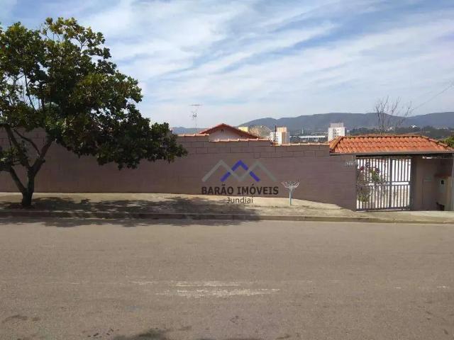 Casa / Sobrado para Venda em Jundiaí/SP Chácara Recreio Santa Camila 3 Quartos
