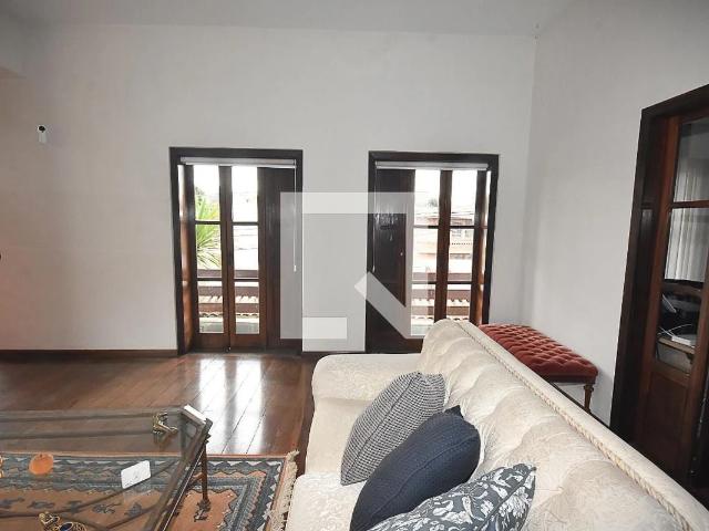 Casa / Sobrado para Venda em Jundiaí/SP Anhangabaú 4 Quartos