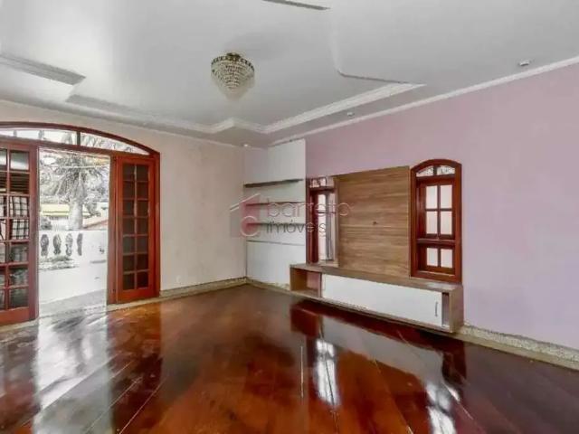 Casa / Sobrado para Venda em Jundiaí/SP Anhangabaú 4 Quartos