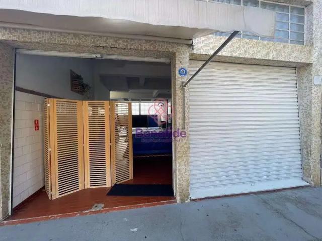 Casa / Sobrado para Venda em Jundiaí/SP Anhangabaú 3 Quartos