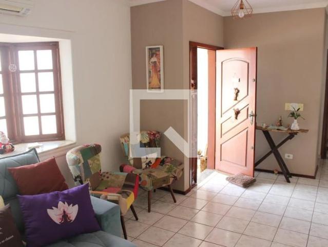 Casa / Sobrado para Venda em Jundiaí/SP Horto Florestal 3 Quartos