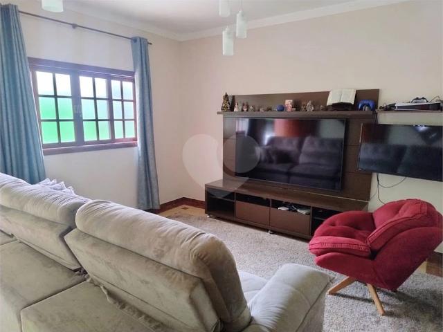 Casa / Sobrado para Venda em Jundiaí/SP Jardim Martins 2 Quartos