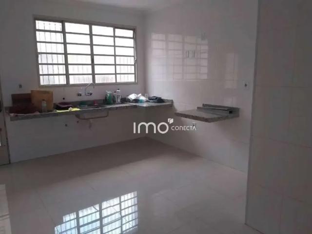 Casa / Sobrado para Venda em Jundiaí/SP Jardim Messina 3 Quartos