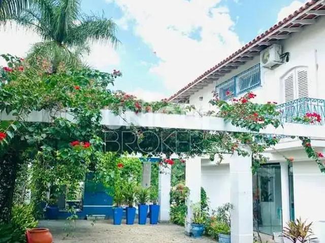 Casa / Sobrado para Venda em Jundiaí/SP Jardim Novo Mundo 4 Quartos