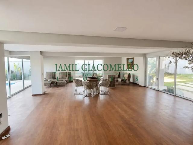 Casa / Sobrado para Venda em Jundiaí/SP Jardim Ana Maria 4 Quartos