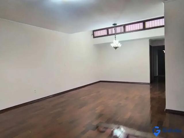 Casa / Sobrado para Venda em Jundiaí/SP Jardim Cica 4 Quartos