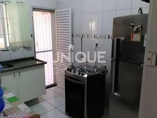 Casa / Sobrado para Venda em Jundiaí/SP Jardim Copacabana 3 Quartos