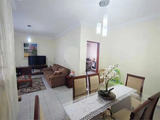 Casa / Sobrado para Venda em Jundiaí/SP Jardim da Fonte 3 Quartos