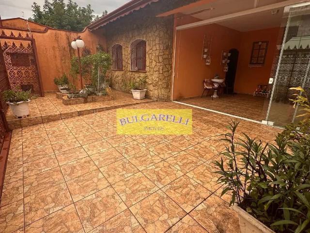 Casa / Sobrado para Venda em Jundiaí/SP Jardim da Fonte 3 Quartos