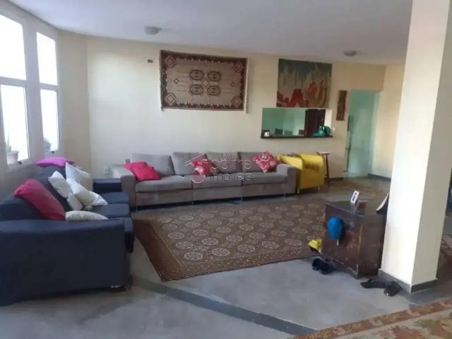 Casa / Sobrado para Venda em Jundiaí/SP Jardim da Serra 6 Quartos
