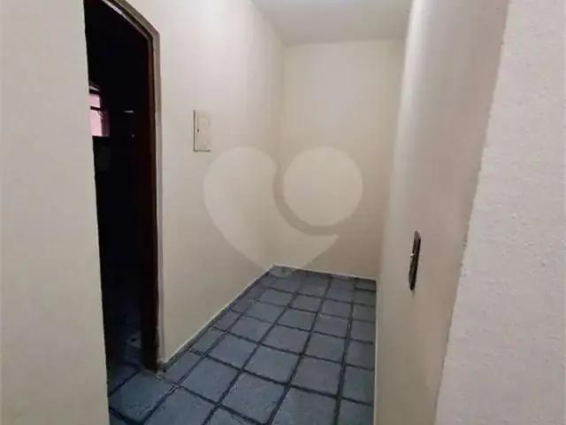 Casa / Sobrado para Venda em Jundiaí/SP Jardim das Tulipas 2 Quartos