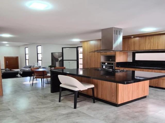 Casa / Sobrado para Venda em Jundiaí/SP Jardim das Samambaias 3 Quartos