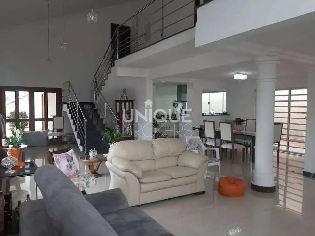 Casa / Sobrado para Venda em Jundiaí/SP Jardim das Samambaias 3 Quartos