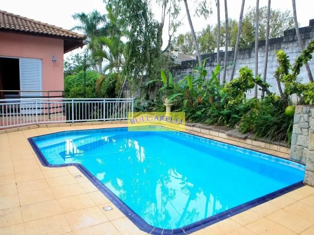 Casa / Sobrado para Venda em Jundiaí/SP Jardim das Samambaias 4 Quartos
