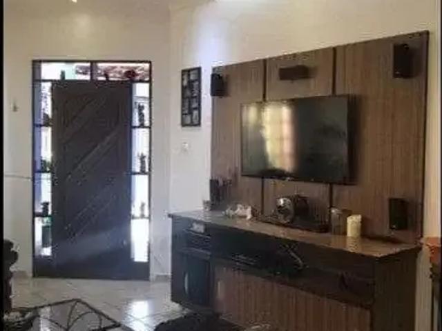 Casa / Sobrado para Venda em Jundiaí/SP Jardim do Lago 3 Quartos