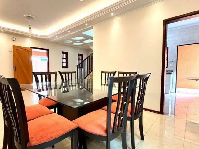 Casa / Sobrado para Venda em Jundiaí/SP Jardim Florestal 3 Quartos