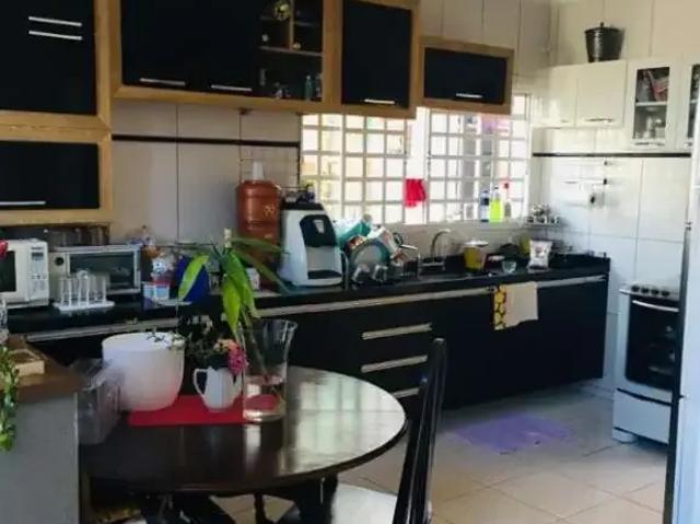 Casa / Sobrado para Venda em Jundiaí/SP Jardim Florestal 3 Quartos