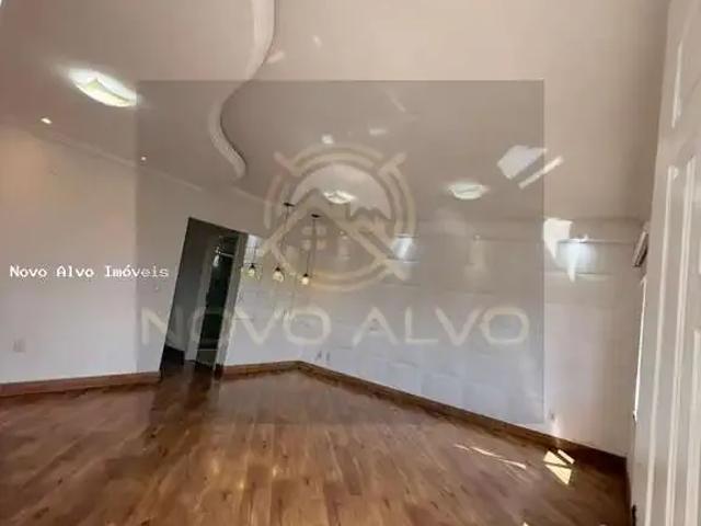 Casa / Sobrado para Venda em Jundiaí/SP Jardim Itália 3 Quartos