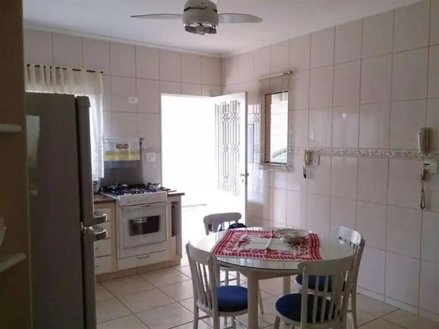 Casa / Sobrado para Venda em Jundiaí/SP Jardim Paulista I 4 Quartos
