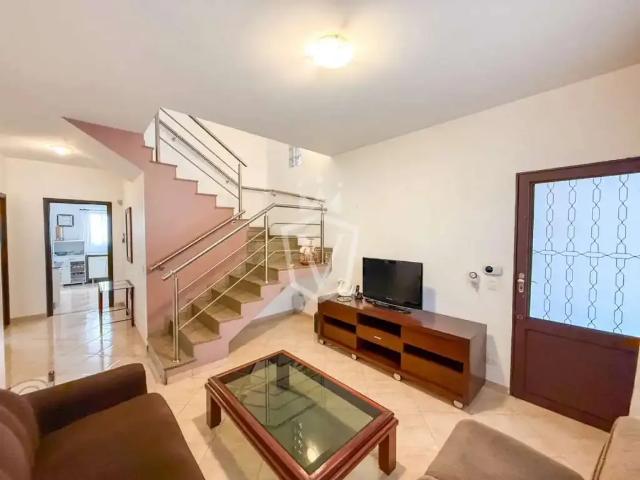 Casa / Sobrado para Venda em Jundiaí/SP Jardim Planalto 4 Quartos